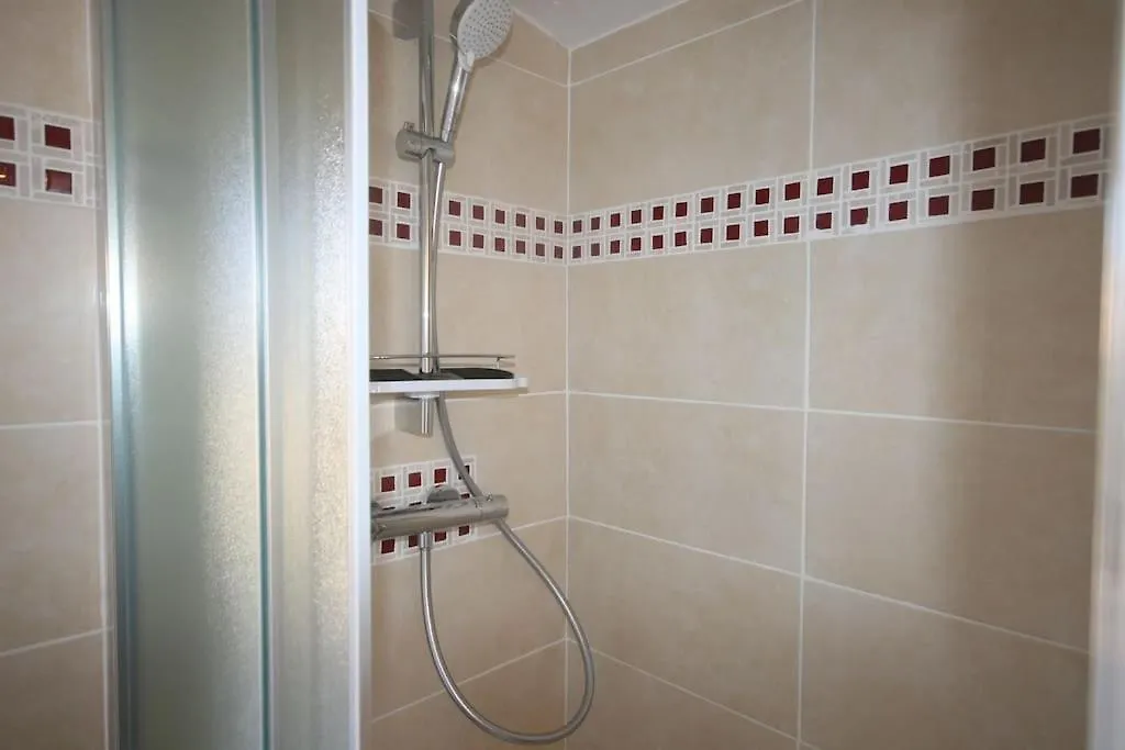 Pigeonnier 10M2 Au Sol Plus Mezza Plus Sdb Saint-Raphael  Apartment